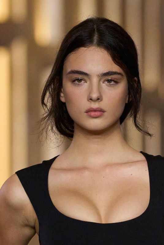 DEVA CASSEL at Jacquemus Menswear Spring-Summer Paris Fashion Week 06/29/2025