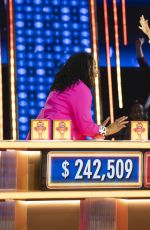 ELIZABETH BANKS - Press Your Luck, Salute to Service 07/10/2025