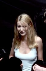 GWYNETH PALTROW Arrives at Met Gala in New York City 12/04/1995
