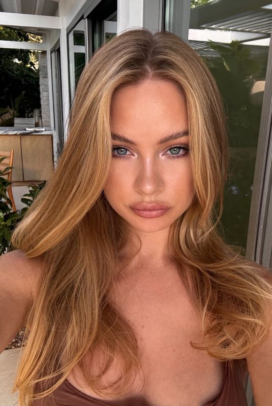 ILONA ARSENTIEVA - Instagram Photos 07/22/2025