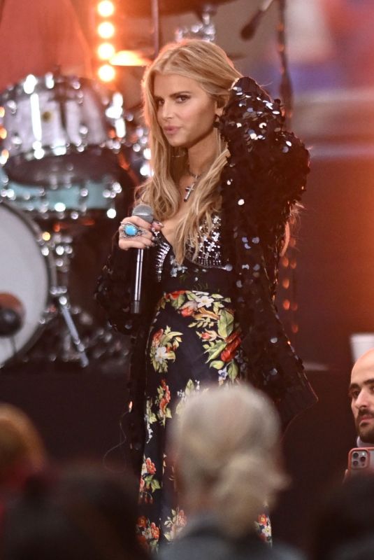 JESSICA SIMPSON Performs at Today TV Show Citi Concert Series in New York 07/23/2025