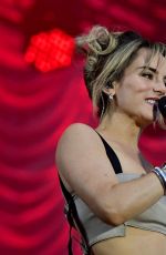 JOANNA JOJO LEVESQUE Performs at Wawa Welcome America July 4th Concert in Philadelphia 07/04/2025