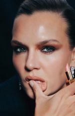 JOSEPHINE SKRIVER for L