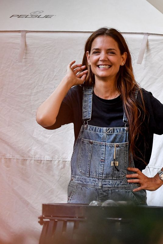 KATIE HOLMES on the Set of Happy Hours in New York City 07/22/2025