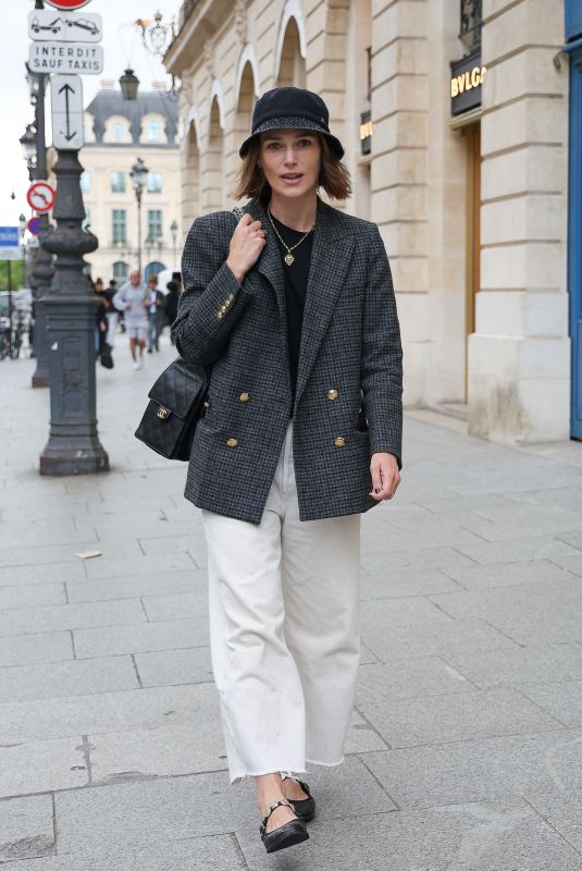 KEIRA KNIGHTLEY Out and About in Paris 07/07/2025