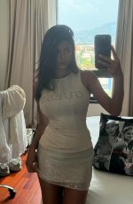 KOMAL ILSANKER - Instagram Photos 07/04/2025