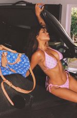 KOMAL ILSANKER - Instagram Photos 07/12/2025