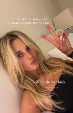 LINDSAY BREWER - Instagram Photos 07/23/2025