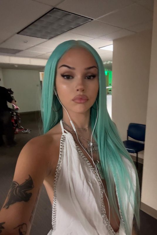 MAGGIE LINDEMANN - Instagram Photos 07/26/2025