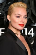 MARGOT ROBBIE at Hugo Boss Prize 2014 at Guggenheim Museum in Upper East Side in New York City 11/20/2014