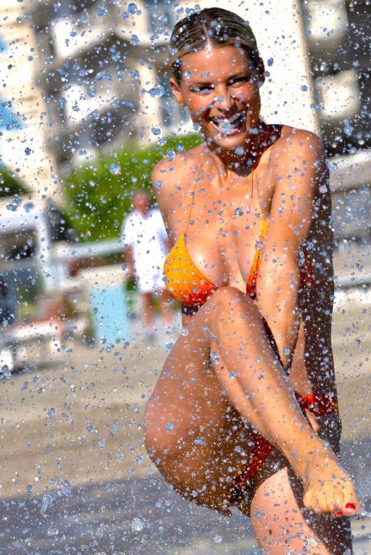 MICHELLE HUNZIKER - Instagram Photos 07/27/2025