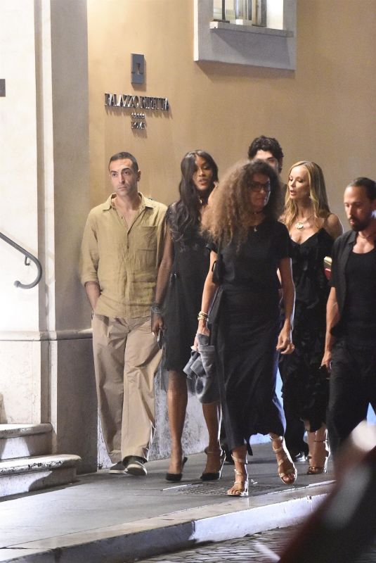 NAOMI CAMPBELL Out for Dinner with Mohammed Al Turki and SOFIA VERGARA and Afef Jnifen 06/28/2025