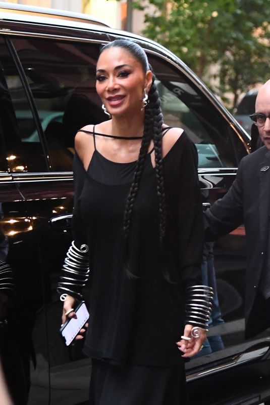 NICOLE SCHERZINGER Out for Dinner with Friends at Sartiano