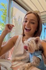 OANA GREGORY - Instagram Photos 07/17/2025