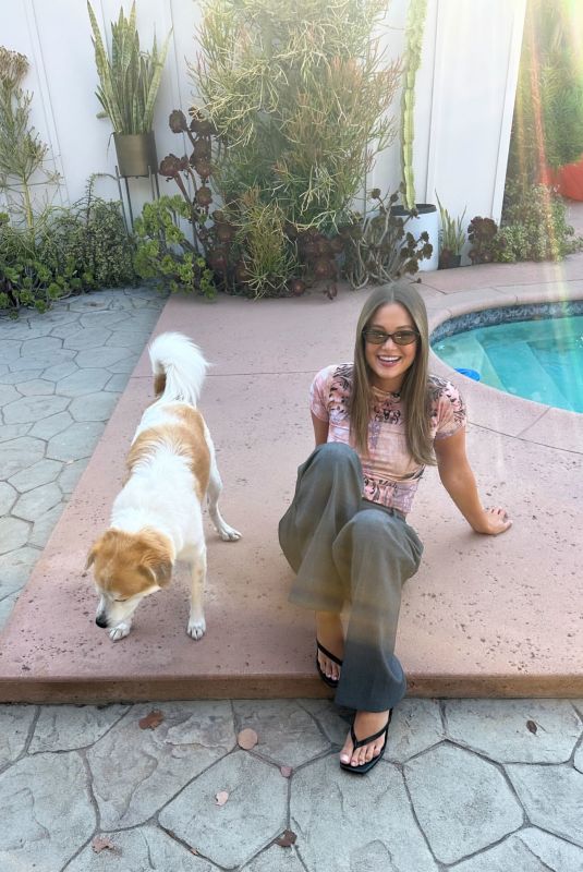 OLIVIA HOLT - Instagram Photos 07/20/2025