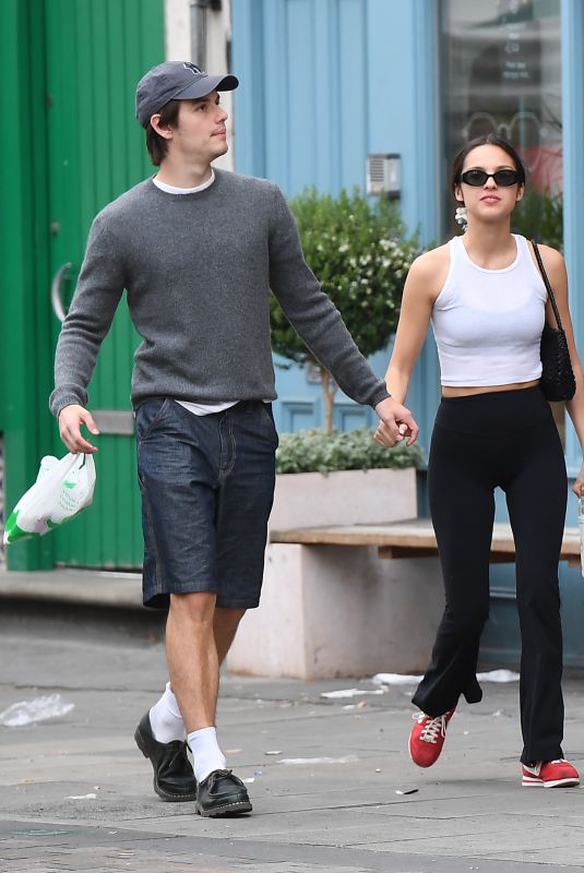 OLIVIA RODRIGO and Louis Partridge Out and About in Notting Hill 07/17/2025