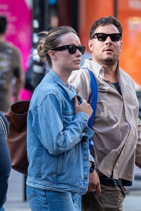 OLIVIA WILDE and Saul Germaine Out in London 07/04/2025