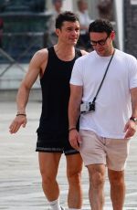 Orlando Bloom - Out and about in Venice, Italy 06/26/2025