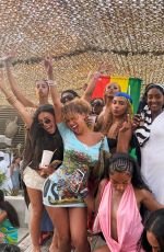 PAOLA LOCATELLI - Instagram Photos 07/22/2025