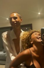 PAOLA LOCATELLI - Instagram Photos 07/22/2025