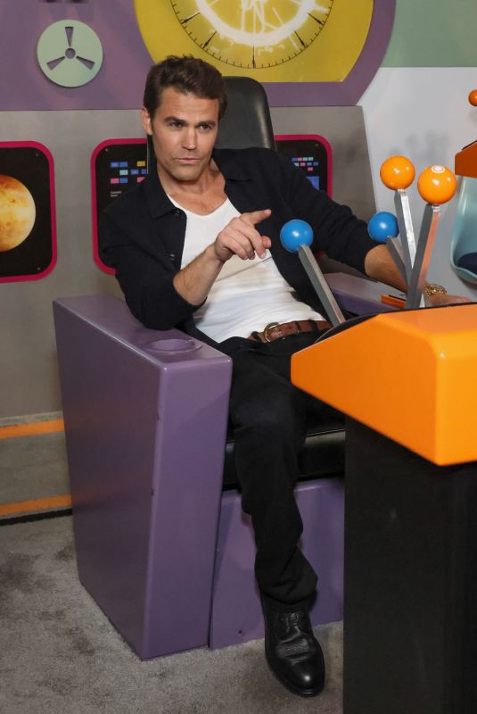 Paul Wesley - 