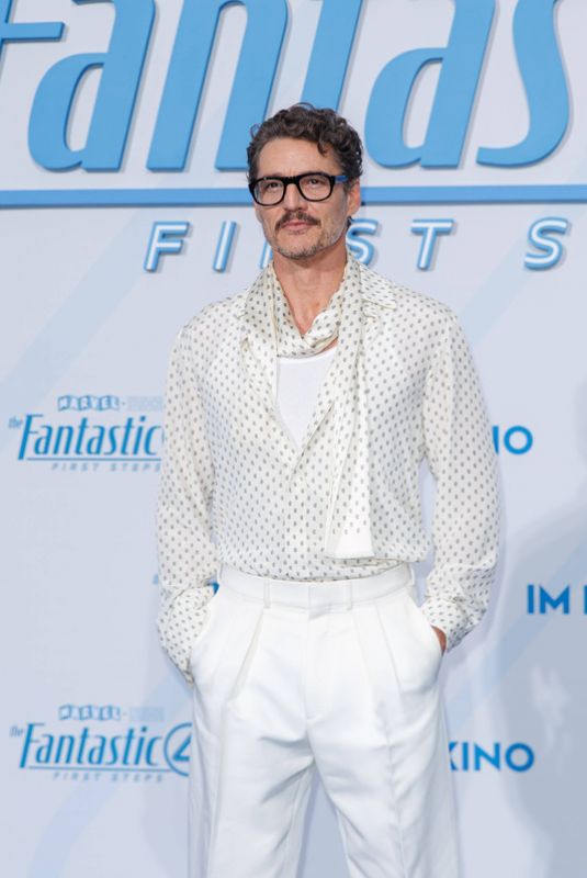 Pedro Pascal - 