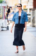 Pregnant KARLIE KLOSS Out and About in New York City 07/24/2025