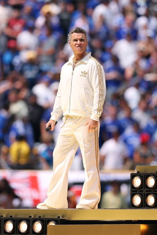 Robbie Williams - Paris Saint-Germain v Chelsea FC - FIFA Club World Cup 2025 - Final 07/13/2025