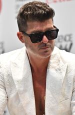 Robin Thicke - 2025 Essence Festival Of Culture 07/06/2025
