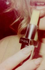 SABRINA CARPENTER for Prada Beauty