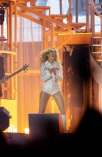 SABRINA CARPENTER Performs at British Summer Time Hyde Park in London 07/06/2025