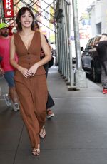 SAMANTHA LORRAINE Arrives at CBS Mornings Studio in New York City 07/01/2025