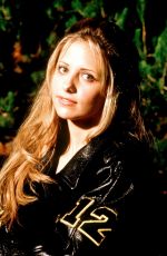 SARAH MICHELLE GELLAR - I Know What You Did Last Summer Promotional Stills, September 1997