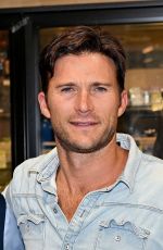Scott Eastwood - Launches Spirit Brand London Liqueurs At Total Wine Appearance And Signing 04/22/2025