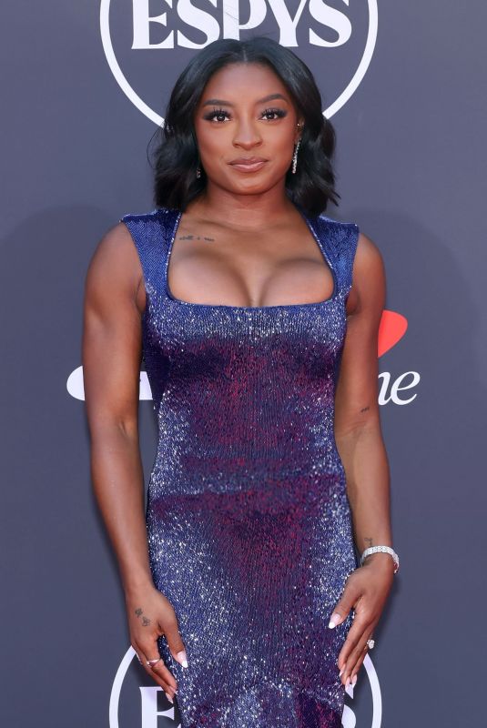 SIMONE BILES at 2025 ESPY Awards in Hollywood 07/16/2025