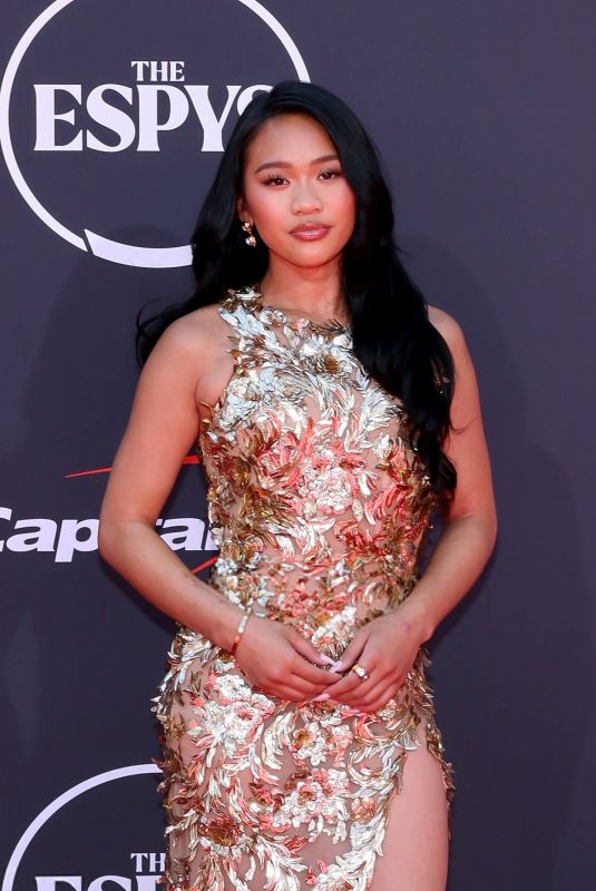 SUNISA LEE at 2025 ESPY Awards in Hollywood 07/16/2025