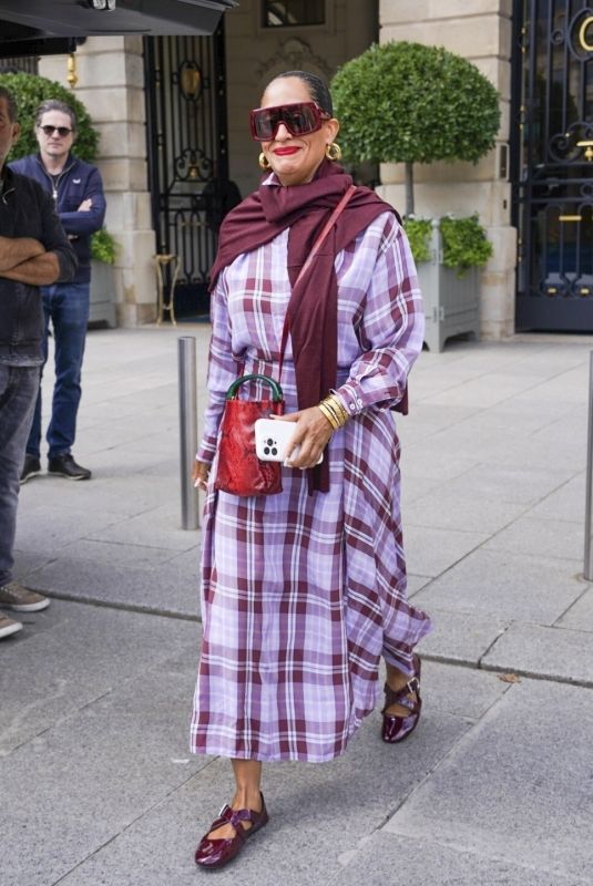 TRACEE ELLIS ROSS Leaves Ritz Hotel in Paris 07/08/2025