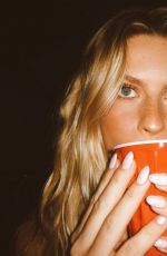 XANDRA POHL - Instagram Photos 07/16/2025