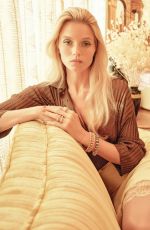 ABBEY LEE for Vogue Australia, September 2025