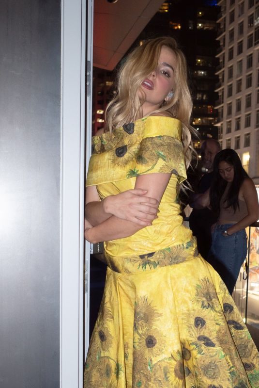 ADDISON RAE - Grammy Museum Event Photoshoot, August 2025