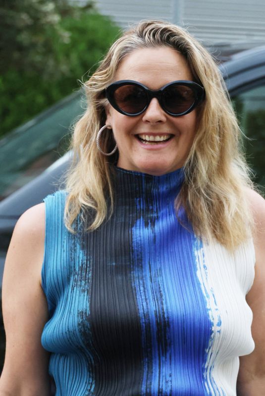 ALICIA SILVERSTONE Arrives at Venice Airport at 82nd Venice International Film Festival 08/27/2025