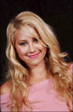 ANNA KOURNIKOVA at World Music Awards 2003