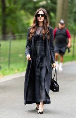 ANNE HATHAWAY on the Set of The Devil Wears Prada 2 in New York 08/20/2025