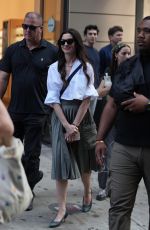 ANNE HATHAWAY on the Set of The Devil Wears Prada 2 in New York City 08/07/2025