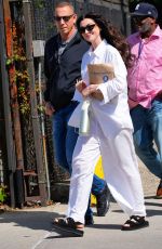 ANNE HATHAWAY on the Set of The Devil Wears Prada 2 in New York City 08/19/2025
