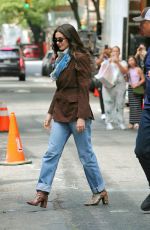 ANNE HATHAWAY on the Set of The Devil Wears Prada 2 in New York City 0814/2025