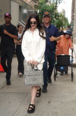 ANNE HATHAWAY on the Set of The Devil Wears Prada 2 in New York City 0814/2025