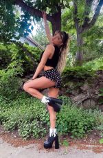 ANNE WINTERS - Instagram Photos 08/19/2025