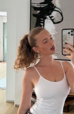 ASHLEY SUAREZ - Instagram Photos 08/29/2025