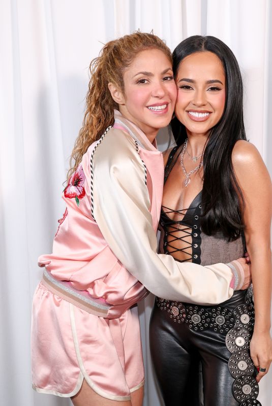 BECKY G and SHAKIRA at Shakira’s Las Mujeres Ya No Lloran World Tour in Los Angeles 08/05/2025